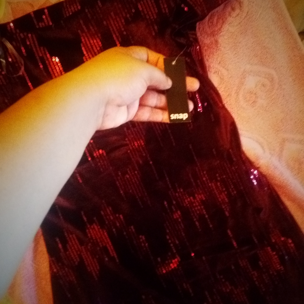Dress snap - Picture 2 of 2